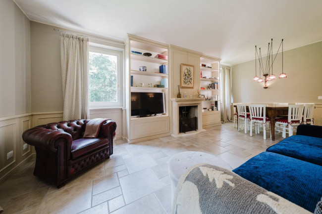 Villa in vendita a Castelnuovo del Garda