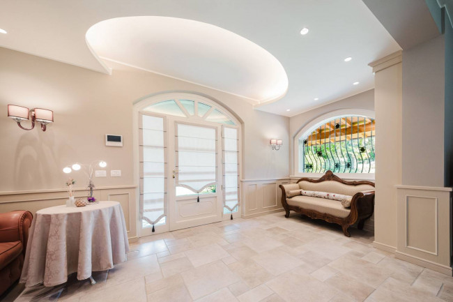 Villa in vendita a Castelnuovo del Garda