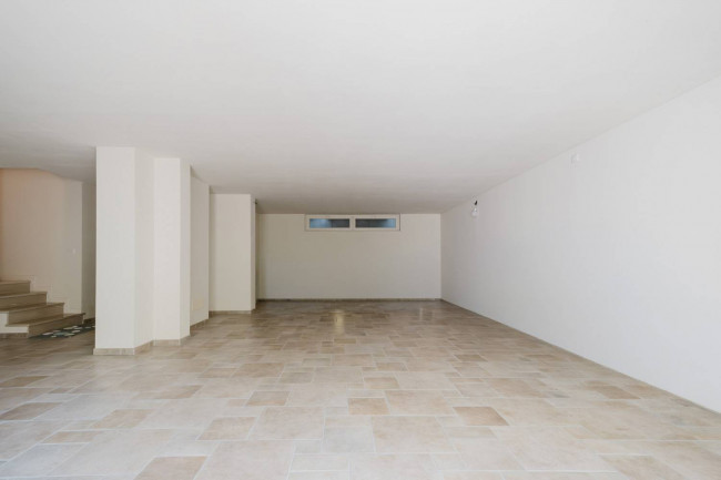 Villa in vendita a Castelnuovo del Garda