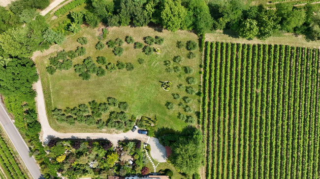 Villa in vendita a Castelnuovo del Garda