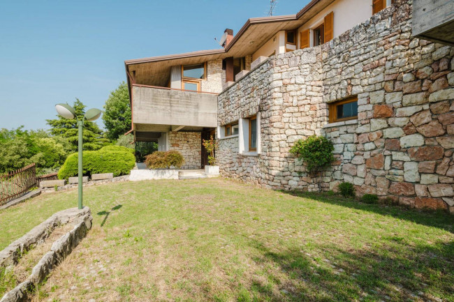 Villa in vendita a Sant'Ambrogio di Valpolicella