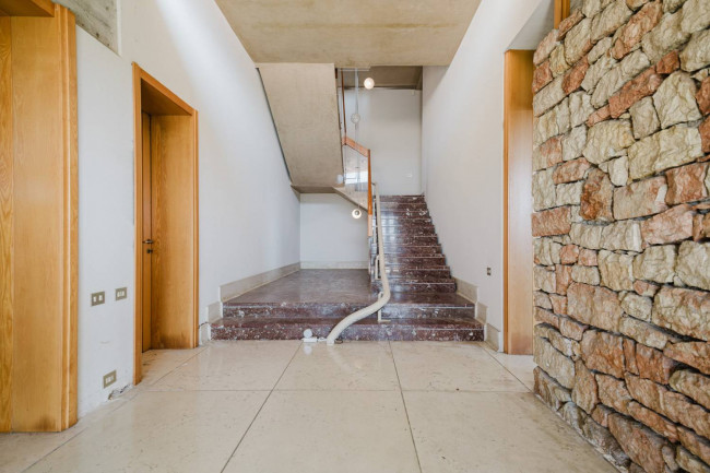 Villa in vendita a Sant'Ambrogio di Valpolicella