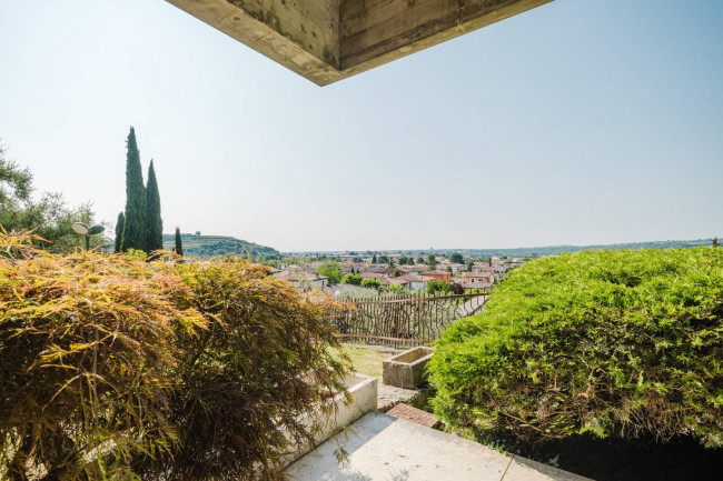 Villa in vendita a Sant'Ambrogio di Valpolicella