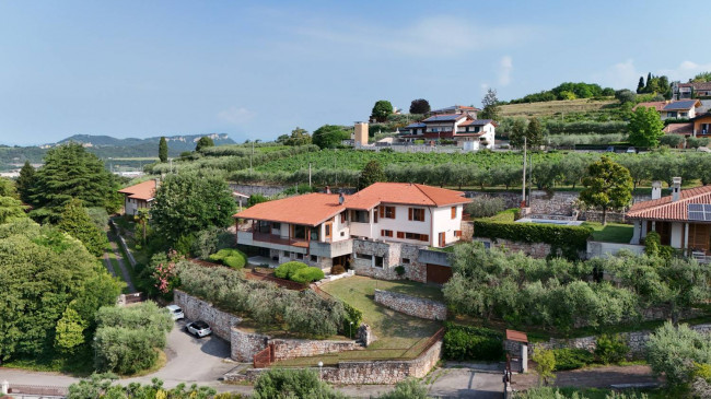Villa in vendita a Sant'Ambrogio di Valpolicella