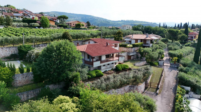 Villa in vendita a Sant'Ambrogio di Valpolicella