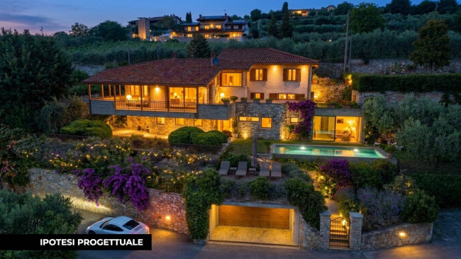 Villa in vendita a Sant'Ambrogio di Valpolicella