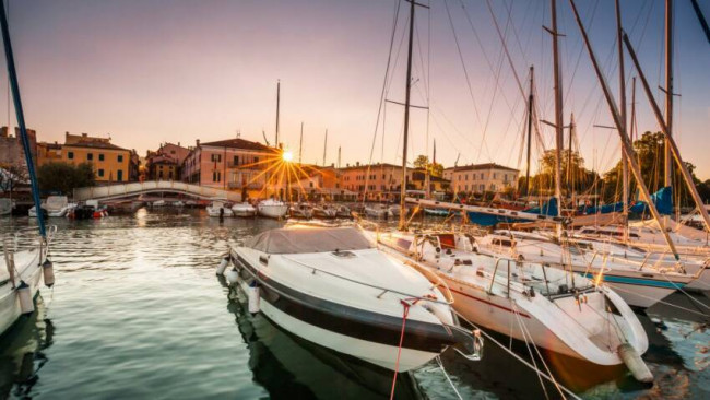  zu verkauf in Bardolino