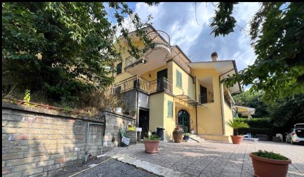 Villa in vendita a Palestrina (RM)