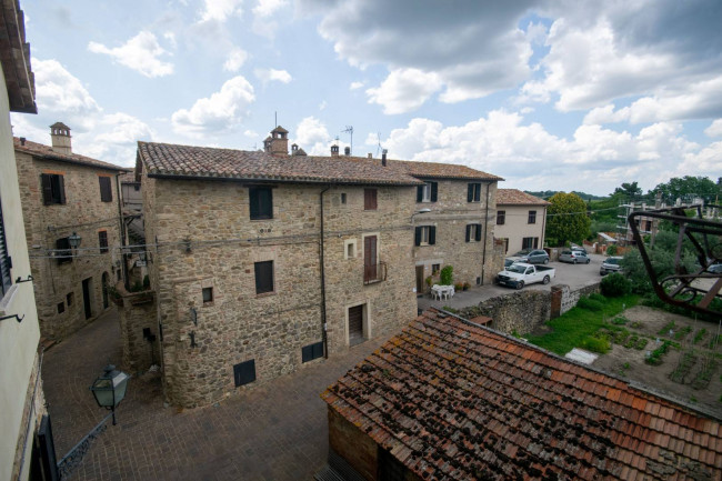 Rustico in vendita a Saragano, Gualdo Cattaneo (PG)