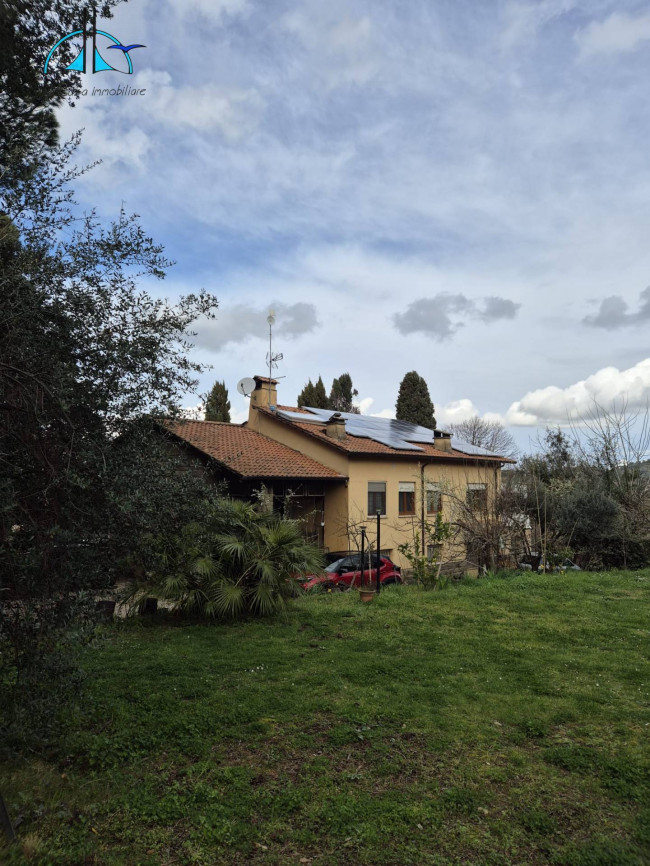 Villa in vendita a Grottaferrata (RM)