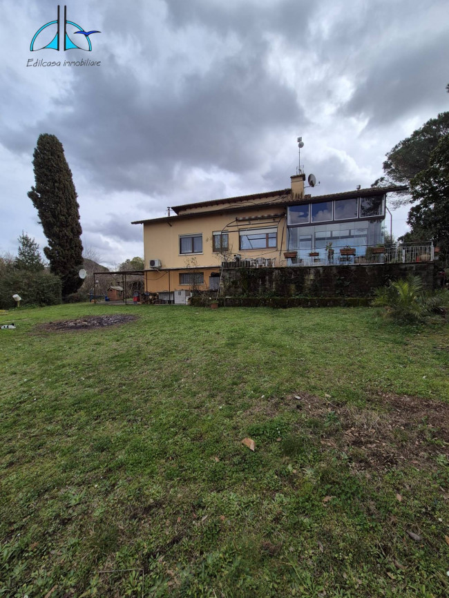 Villa in vendita a Grottaferrata (RM)