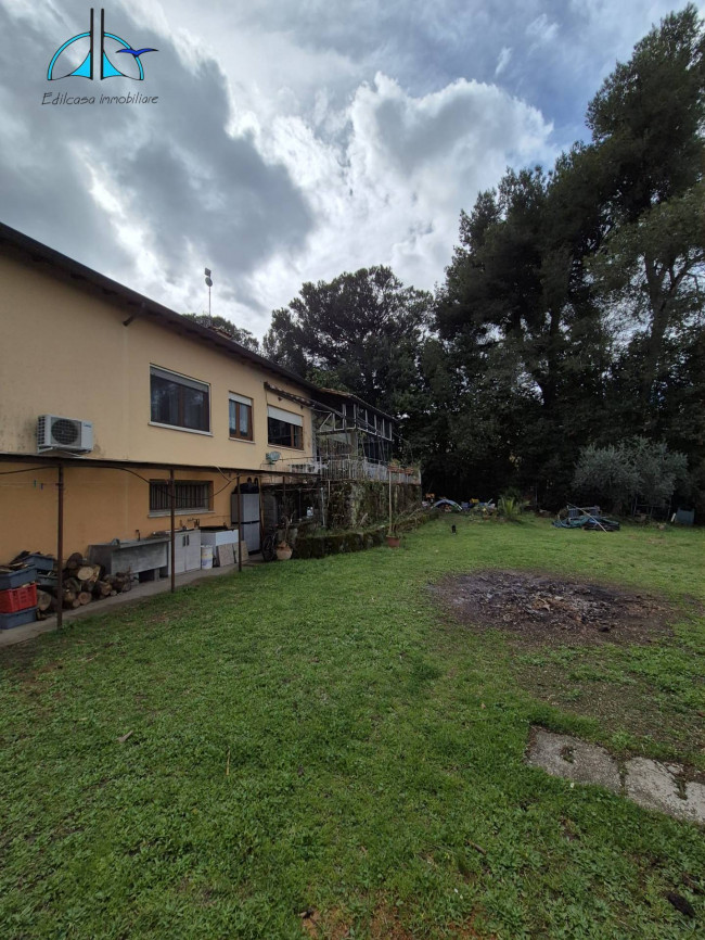 Villa in vendita a Grottaferrata (RM)