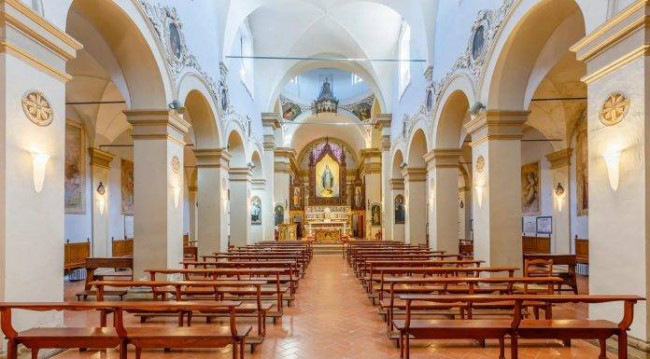 Monastero - Badia in vendita a Siena