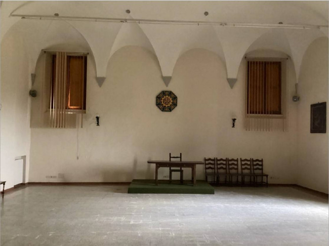 Monastero - Badia in vendita a Siena