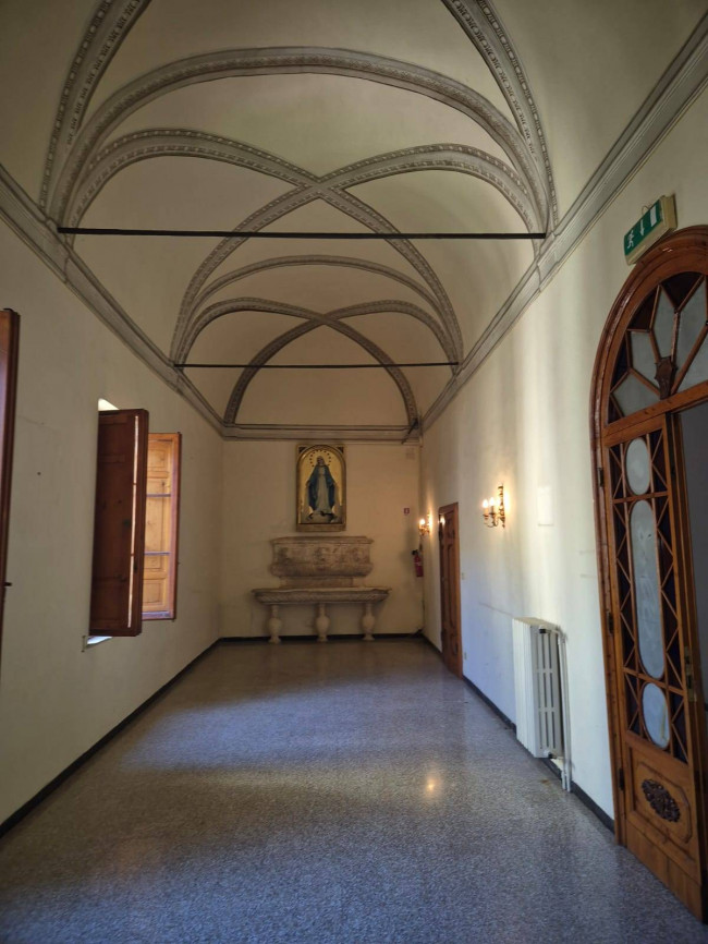 Monastero - Badia in vendita a Siena