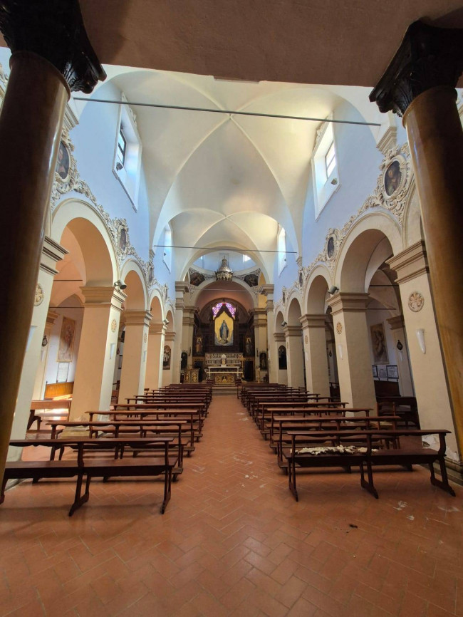 Monastero - Badia in vendita a Siena