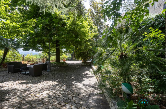 Villa in vendita a Collevecchio