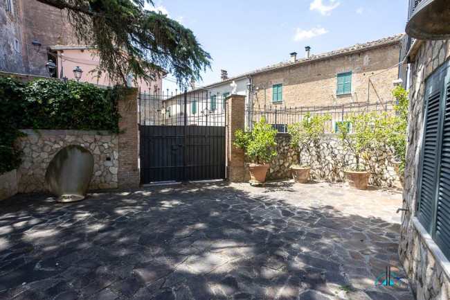 Villa in vendita a Collevecchio