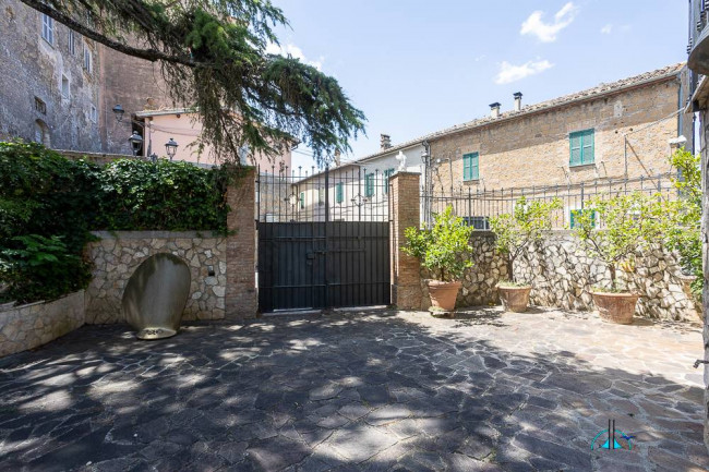 Villa in vendita a Collevecchio