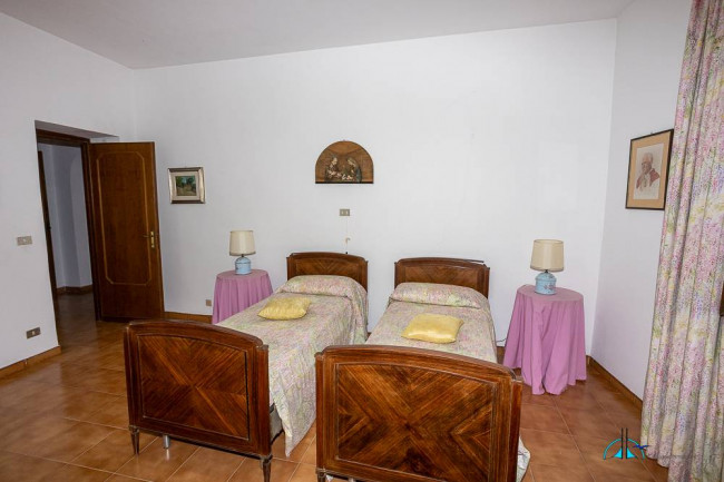 Villa in vendita a Collevecchio