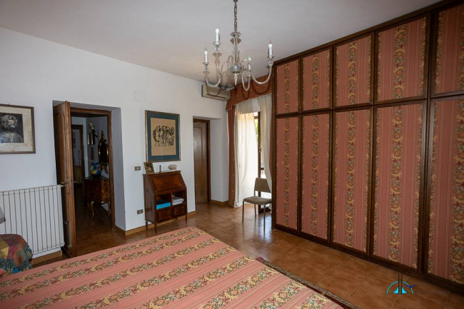 Villa in vendita a Collevecchio