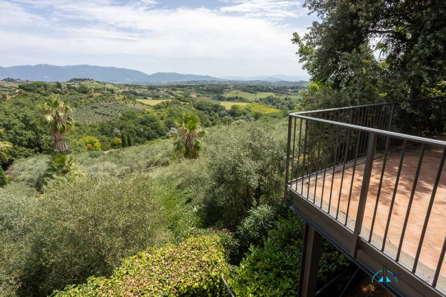 Villa in vendita a Collevecchio