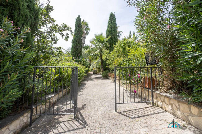 Villa in vendita a Collevecchio