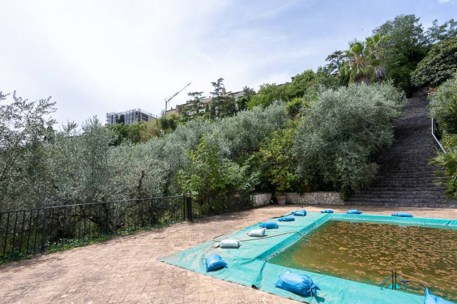 Villa in vendita a Collevecchio