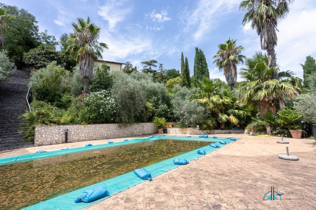 Villa in vendita a Collevecchio