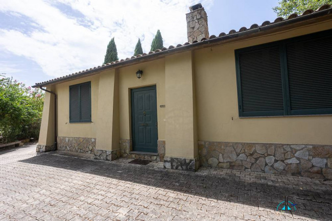 Villa in vendita a Collevecchio