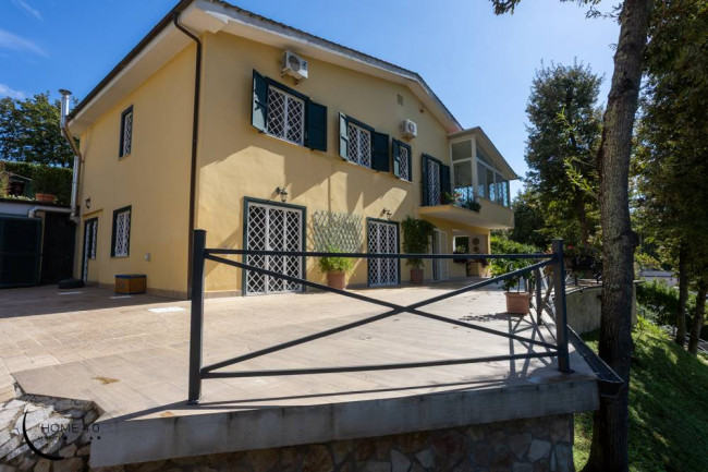 Villa in vendita a Formello