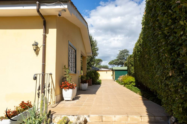 Villa in vendita a Formello