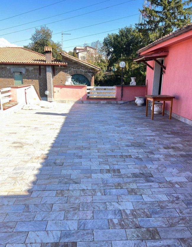 appartamento in villa in vendita a Rignano Flaminio