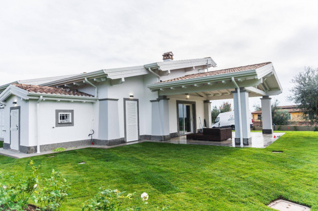 Villa in affitto a Formello