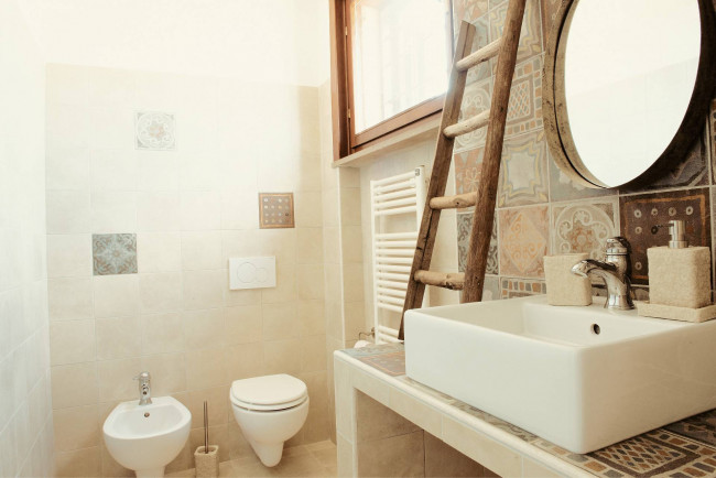 Villa adibita ad uso b&b in vendita a Fiumicino