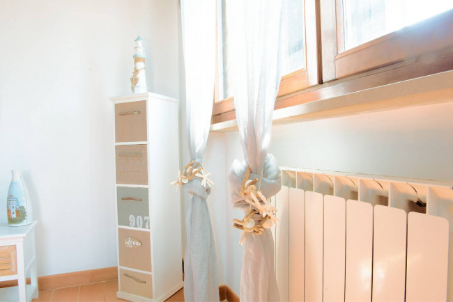 Villa adibita ad uso b&b in vendita a Fiumicino