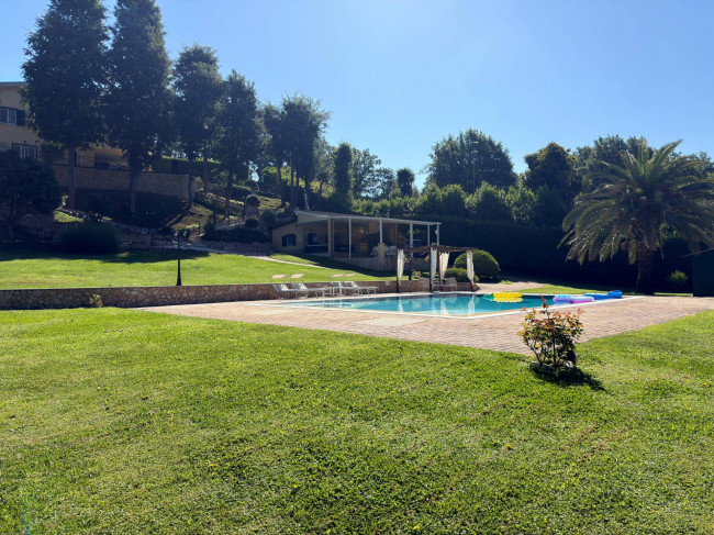 Villa in vendita a Formello