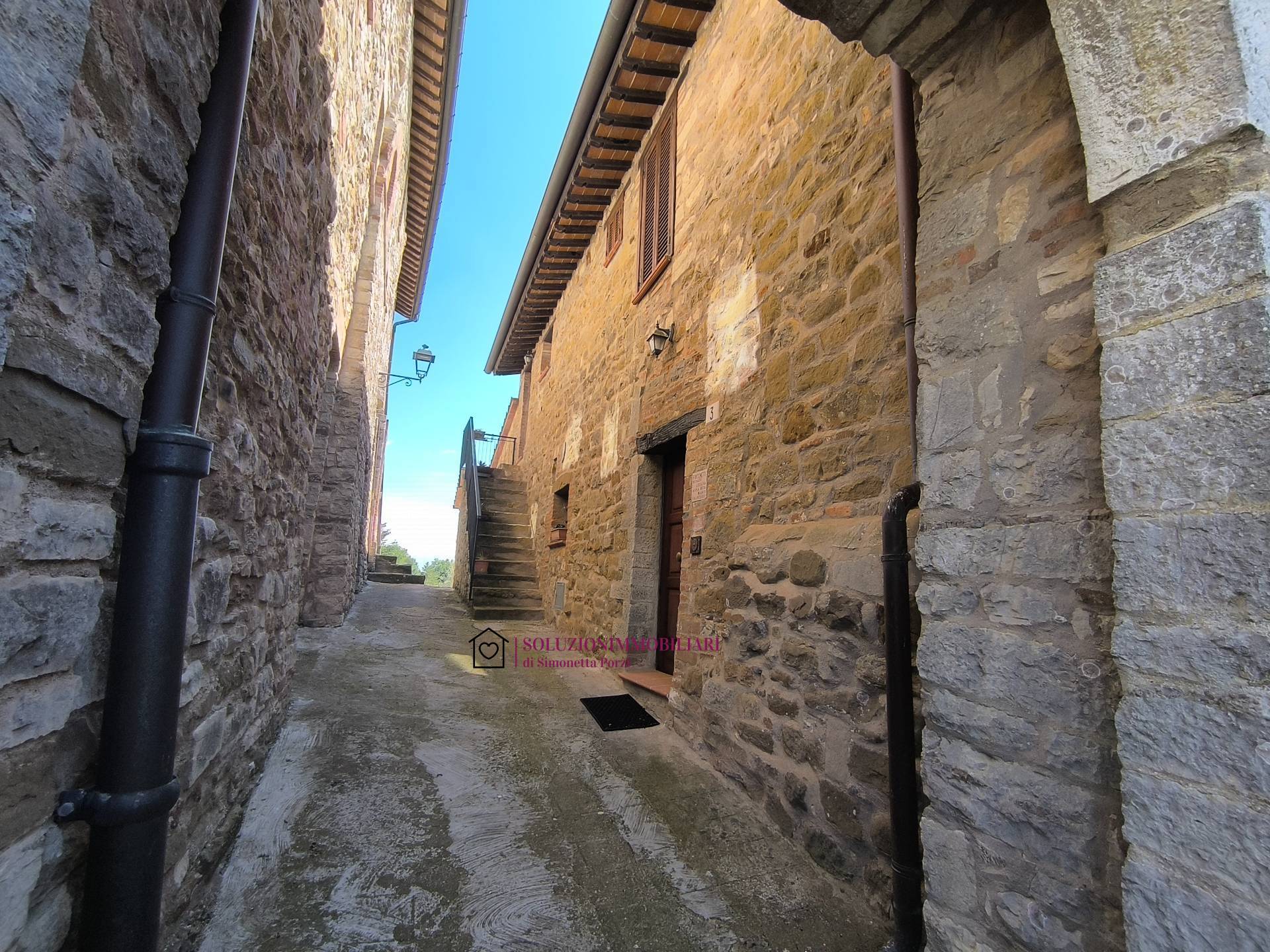 Foto - Rustico In Vendita San Venanzo (tr)