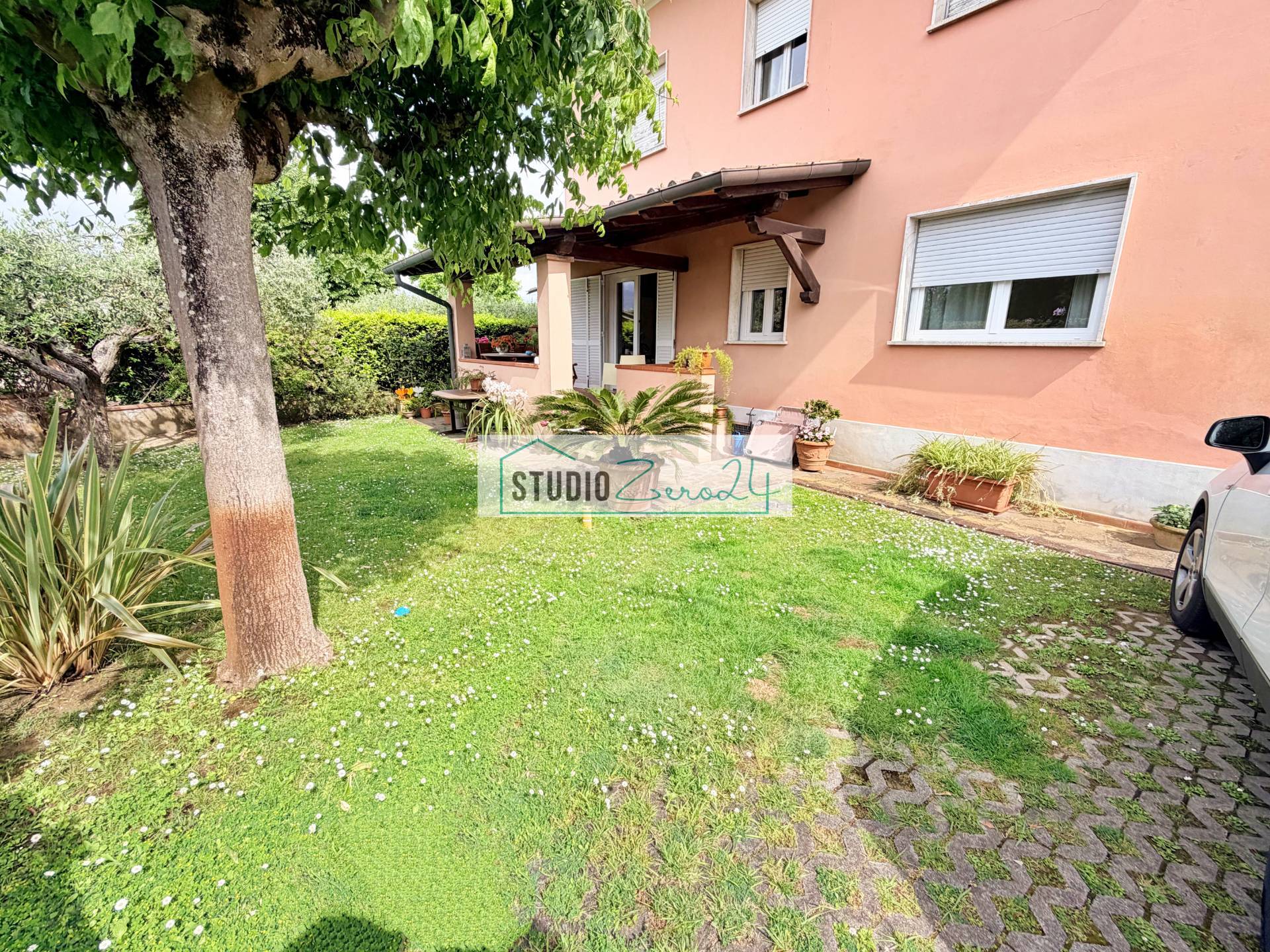 Apartment for sale in Pietrasanta