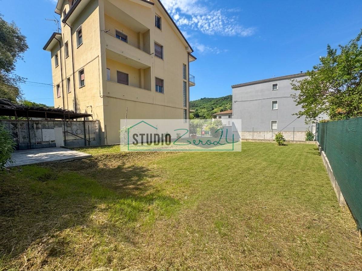 Appartamento in vendita a Massa