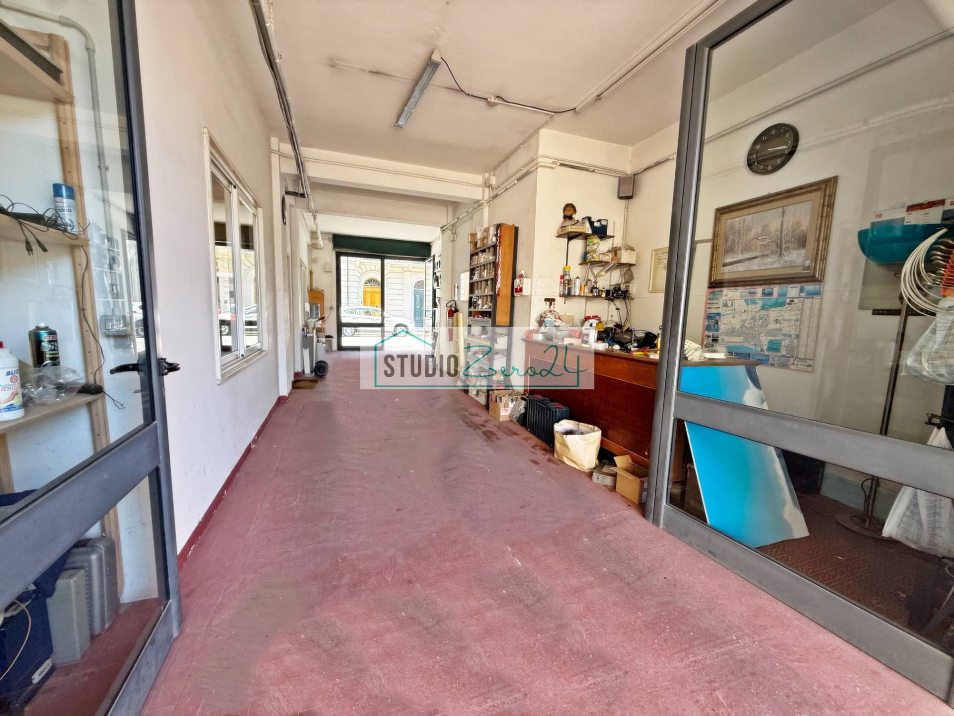 Magazzino in vendita a Viareggio