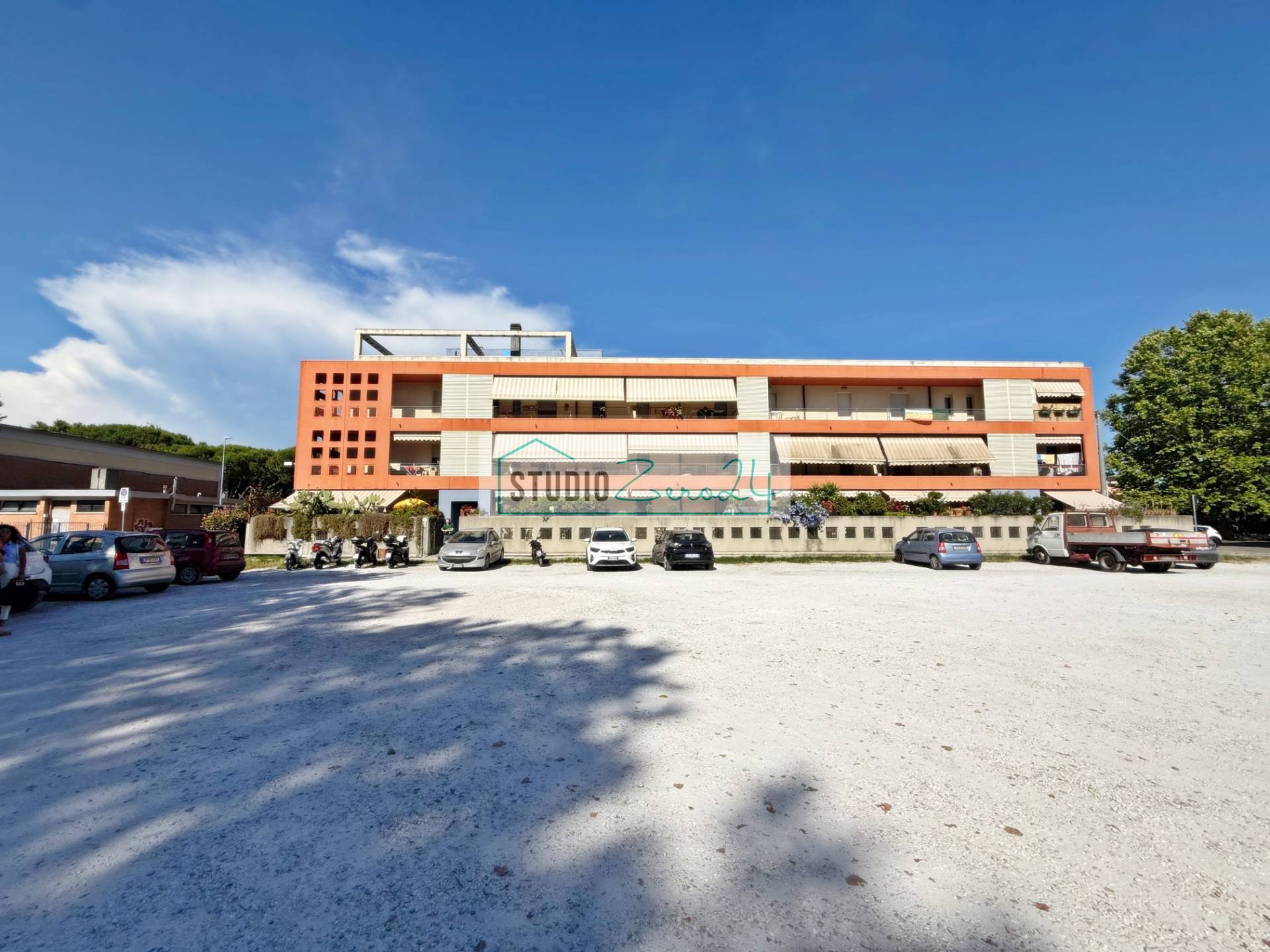 Appartamento in vendita a Viareggio