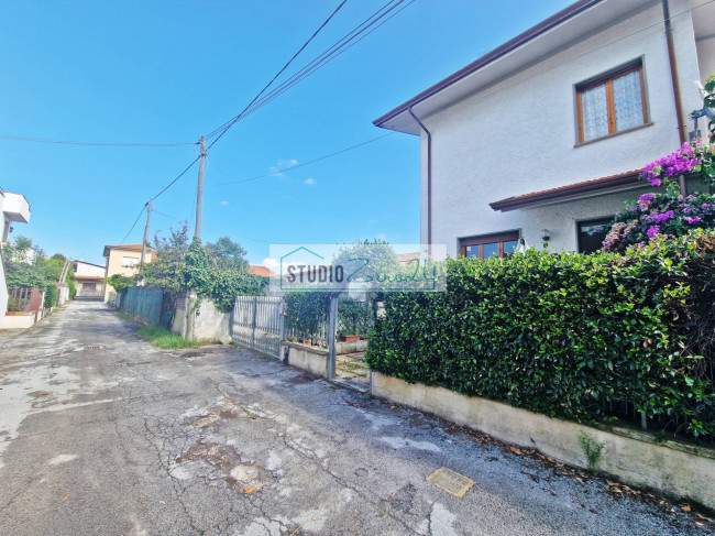 Casa singola in vendita a Viareggio