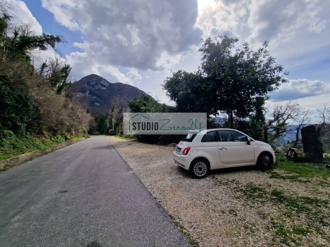 Attività commerciale in vendita a Camaiore