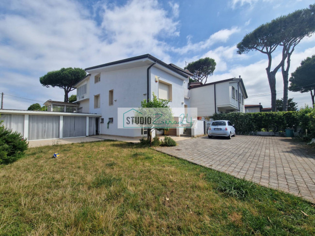 Casa singola in vendita a Camaiore