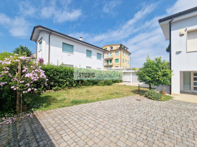 Casa singola in vendita a Camaiore