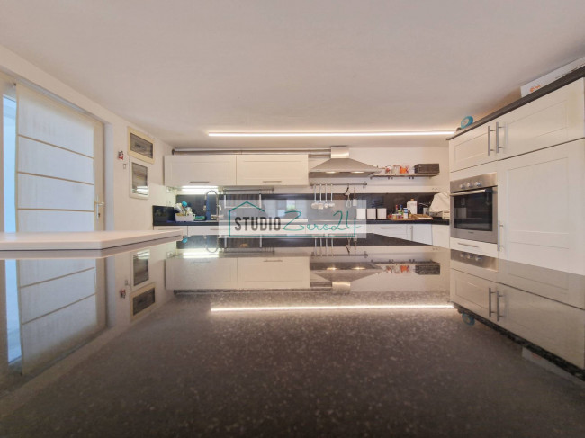 Casa singola in vendita a Camaiore