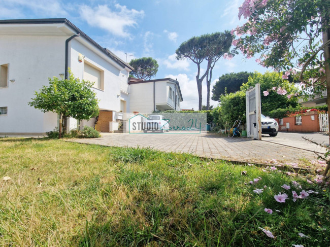 Casa singola in vendita a Camaiore