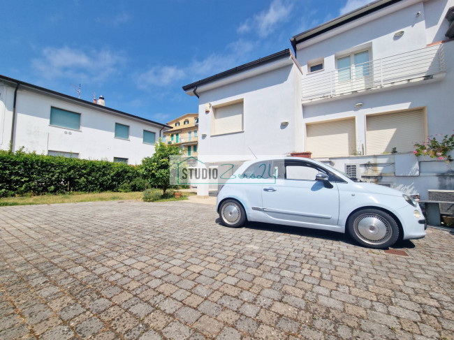 Casa singola in vendita a Camaiore