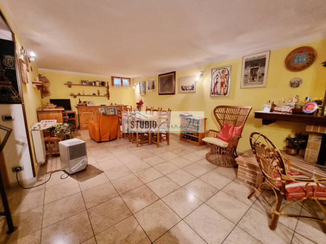 Villette a schiera in vendita a Camaiore